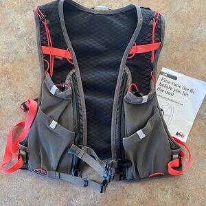REI Swiftland 5 Hydration Vest